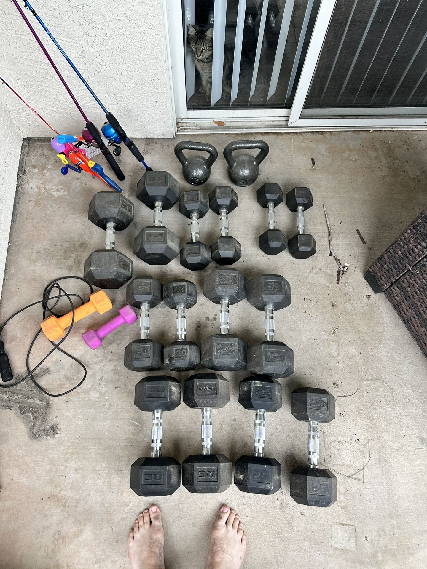 Tru Grit Dumbbells + Kettlebells