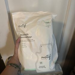 Motif Breastmilk Storage Bags