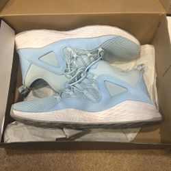 Jordan Formula 23 Ice Blue