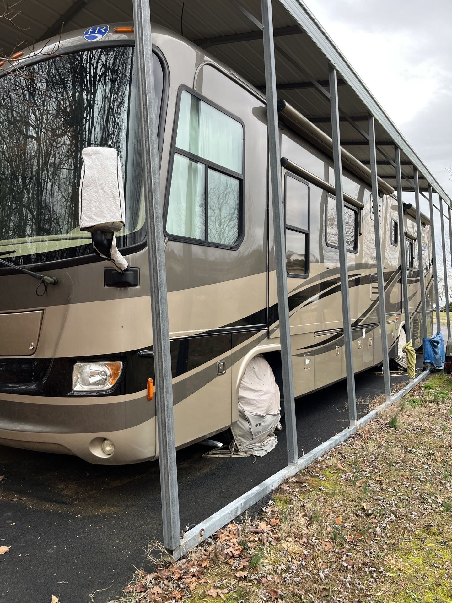 37’ Motor home