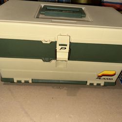PRISTINE!!! Vintage Plano Tackle Box