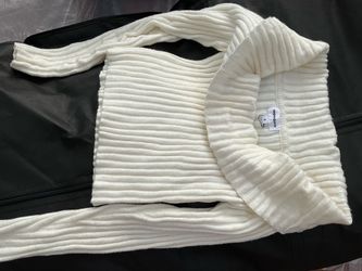 REVOLVE KNIT SWEATER