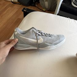 Men’s Kobe 8.5
