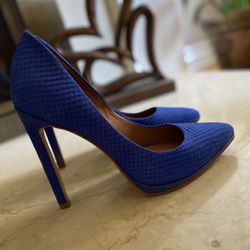 ALDO Heels (Practically New ) Size 6