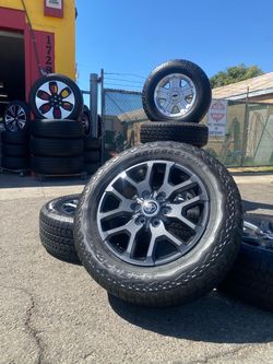 Toyota tundra and Toyota Tacoma wheels