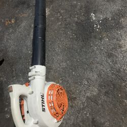 STIHL Blower 140$