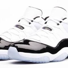 Jordan 11 Retro Low Concord Sneakers - White/black Concord 