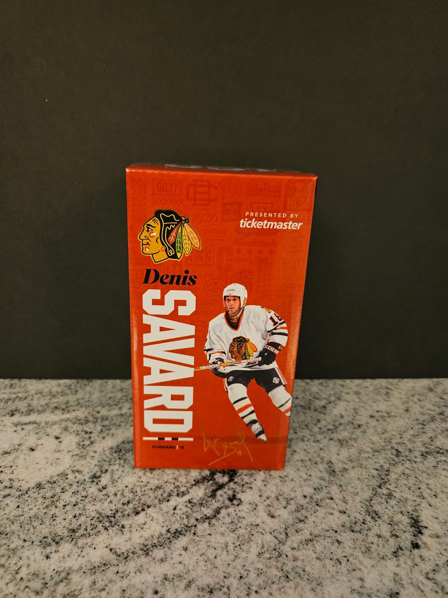 Denis Savard Blackhawks Bobble Head 