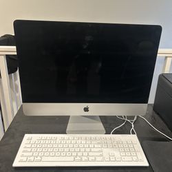 Apple Desktop for sell