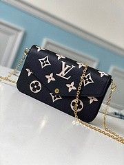 Lightweight Shoulder Bag