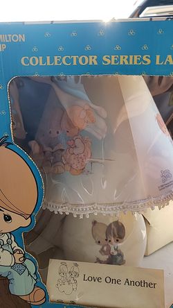 Love one another precious moments lamp