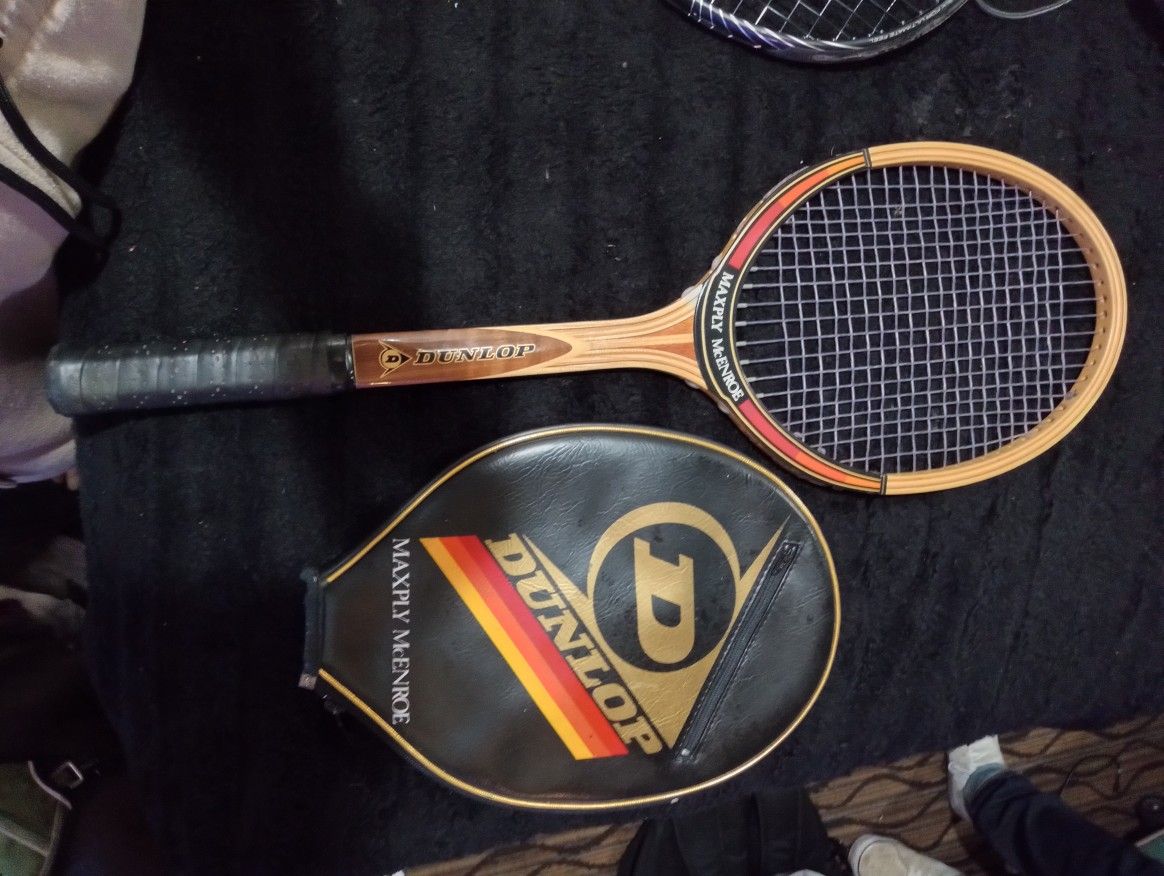 Dunlop Tennis Racket 