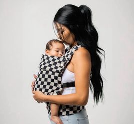 Mabe checkered carrier