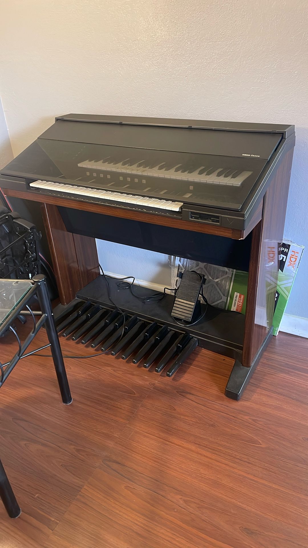 Keyboard Piano