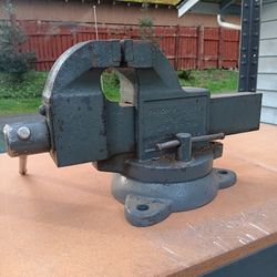 Parker Vise 