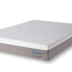 WLRS1073, Slumber Solutions Plush Gel Memory Foam Mattress, Queen, Like New, Perfect Condition 