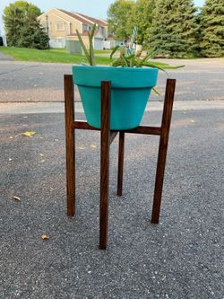 Handmade Oak Plant Stand (Customizable)