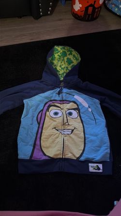 Toy Story Buzz lightyear size 7 sweatshirt