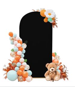 Backdrop arch with black cover