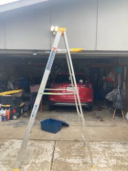 Aluminum 8’ new ladder