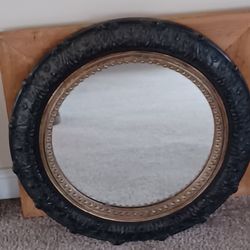 Round Mirror