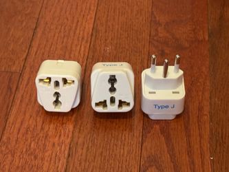 3 Universal Travel Plug Adapters – Type J