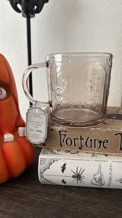 CWC Halloween glass measuring cup