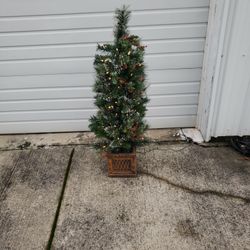 4 Ft Pre-lit Potted Artificial Christmas Tree