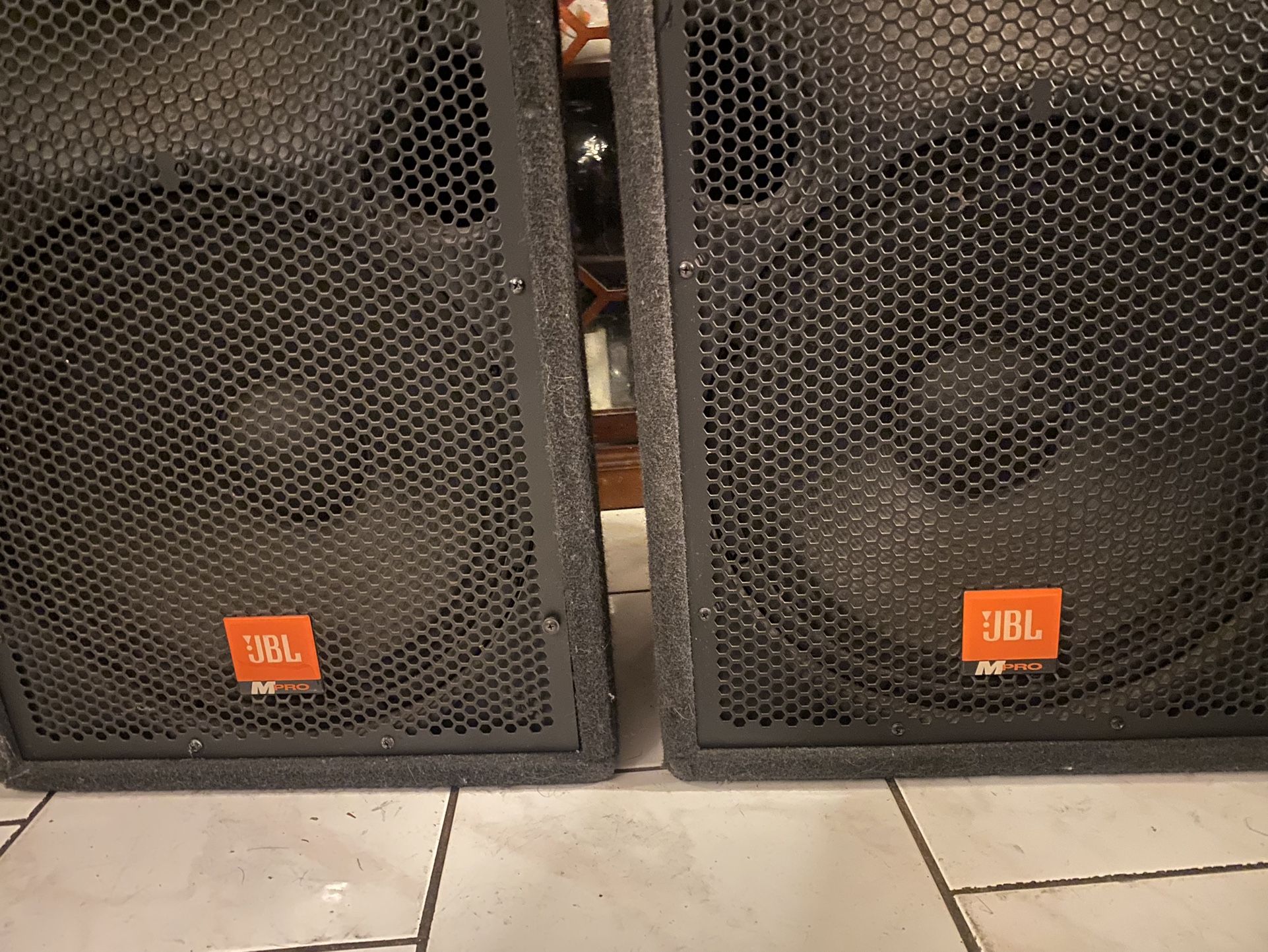 JBL MPRO MP 215 loudspeaker