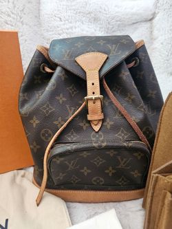 Louis Vuitton Monogram  Montsouris MM Backpack