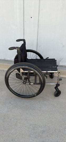 TiLite 2GX Titanium Ultralight Folding Wheelchair