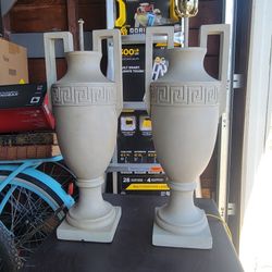 hollyhocks amphora form lamp