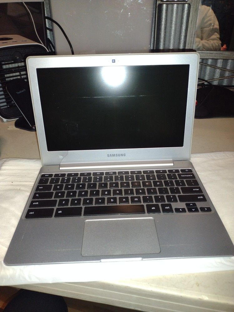 Samsung Chrome Notebook