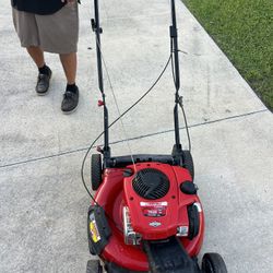 Troy Bilt Lawnmower 