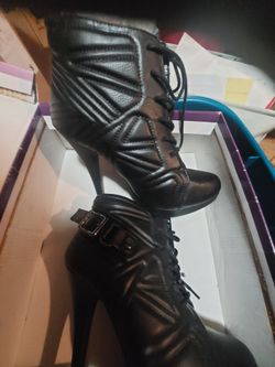 Ladies Heels/Boots