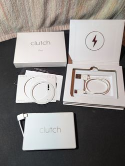 Clutch Pro Portable Charger White