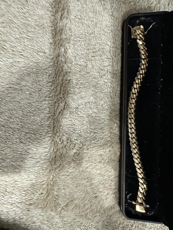 Cuban Link Gold Bracelet 52 Gr
