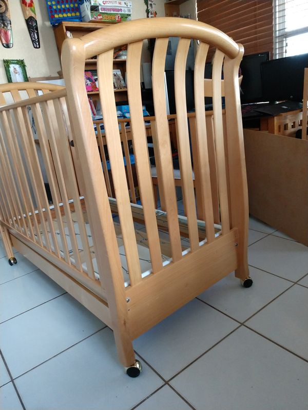 Bellini 2002 Crib Annie 3100 Natural For Sale In Riviera Beach