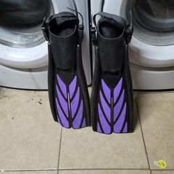 Atomic Aquatics Split Fins Size Medium