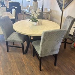 5Pc Round Dinning Table Set 