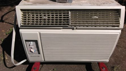 Hugh ac an heater window unit