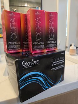 Schwarzkopf Hair color/foil