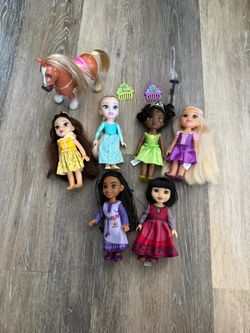 Set of 7 Disney Princess Dolls