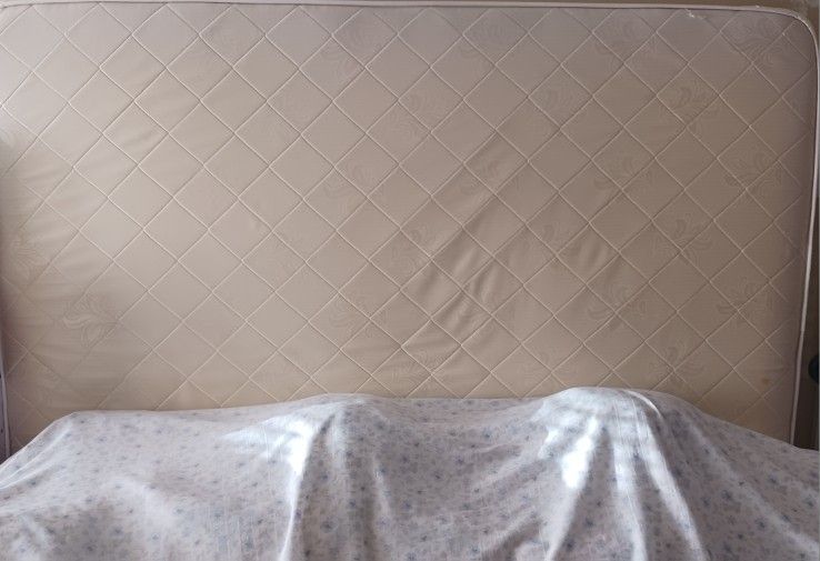 King Size Mattress And Topper