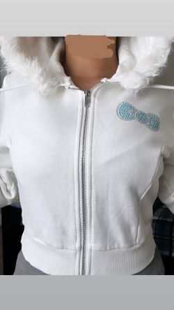 Hello Kitty X Forever21 cropped hoodie