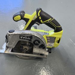 RYOBI 18ov 5-1/2 Cordless Circular Saw 
