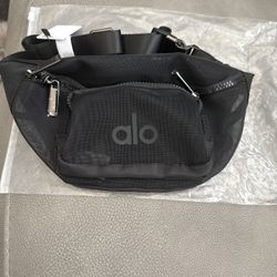 Alo Black Waist Bag(new)