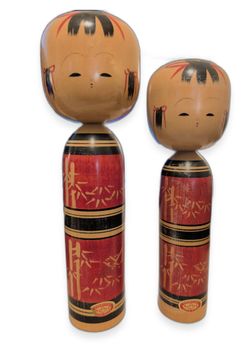 Pair of Vintage Japanese Traditional Kokeshi Dolls, Miyagi 1984-85, Two Heights