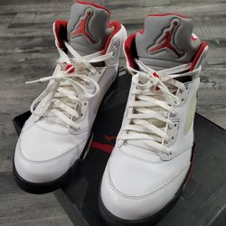 Air Jordan 5 Retro Fire Red Size 13 Men 2013