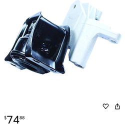 Nissan Juke/Sentra Front Right Engine Mount